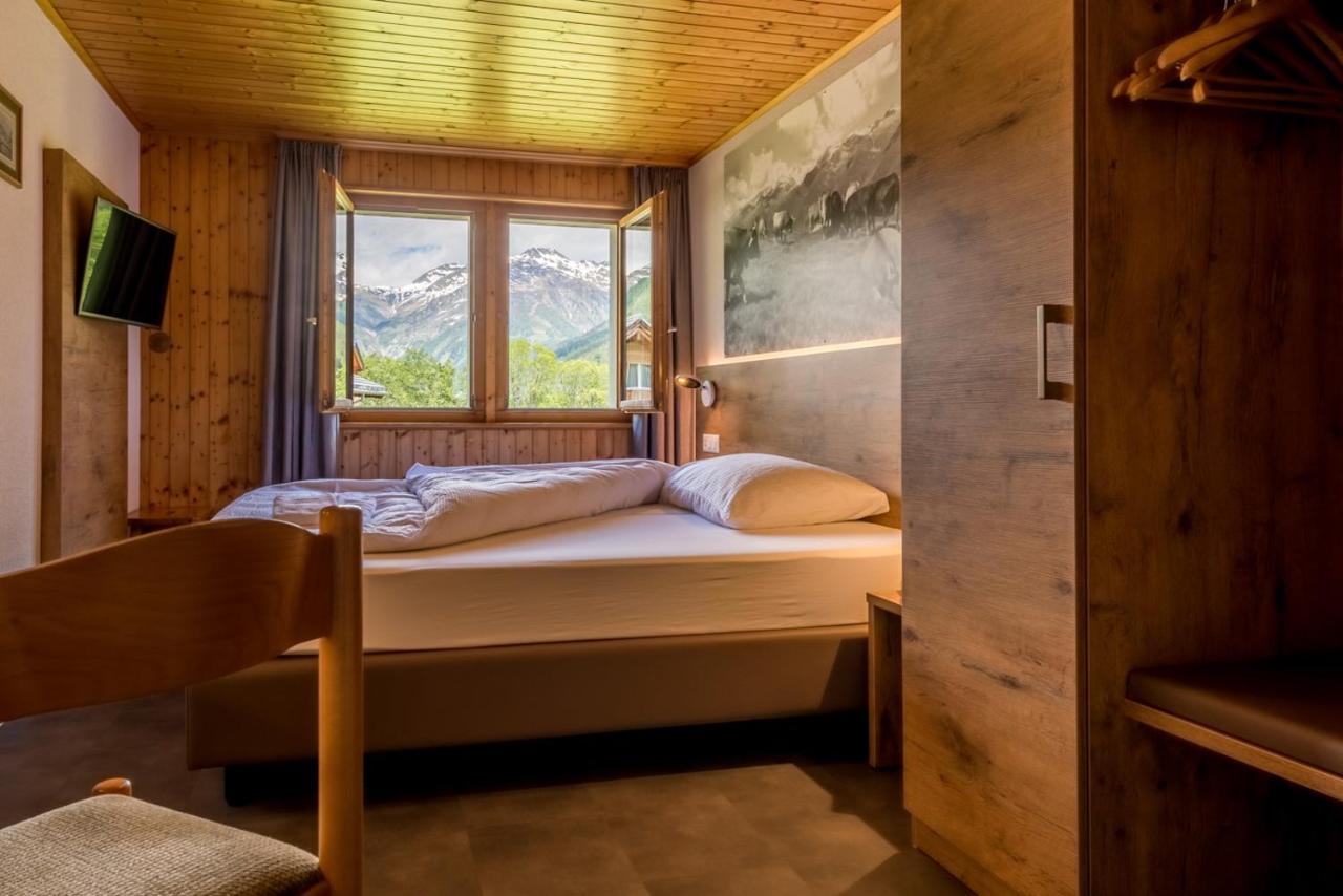 Hotel Walser Ulrichen Bagian luar foto