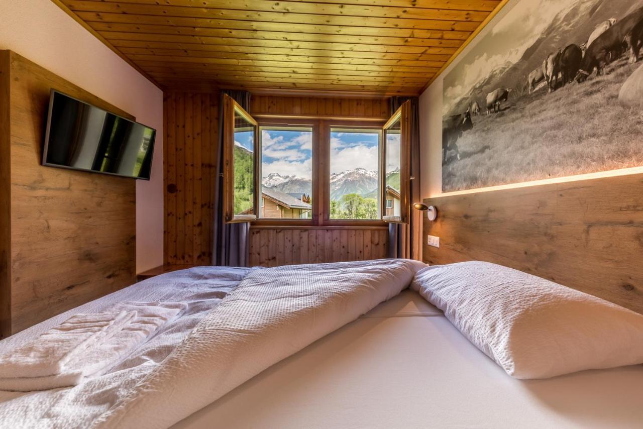Hotel Walser Ulrichen Bagian luar foto
