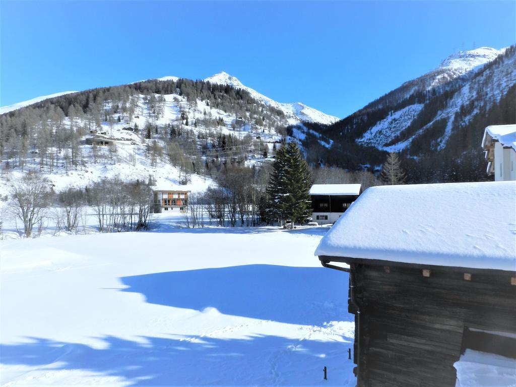 Hotel Walser Ulrichen Bagian luar foto